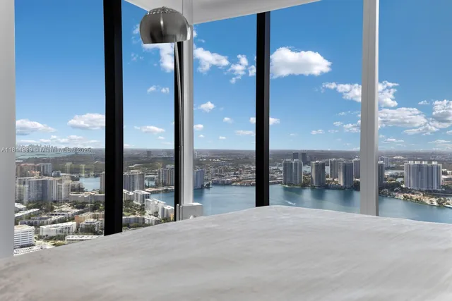 $5,850,000 | 18555 Collins Avenue, Unit 4603, Sunny Isles Beach, FL 33160