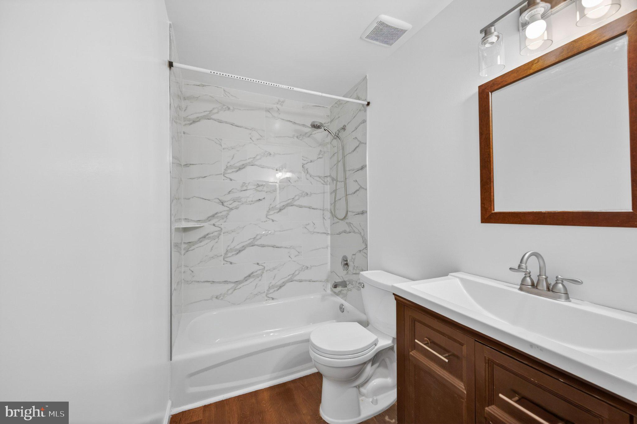 8840 Mapleville Road Mount Airy, MD 21771 - Photo 38 of 74 Hall bath