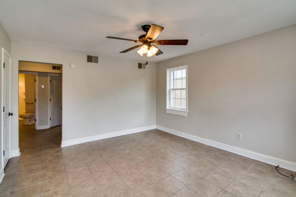 36 Drake Street Charleston, SC 29403 - Photo 4 of 17 cs1705242-1003