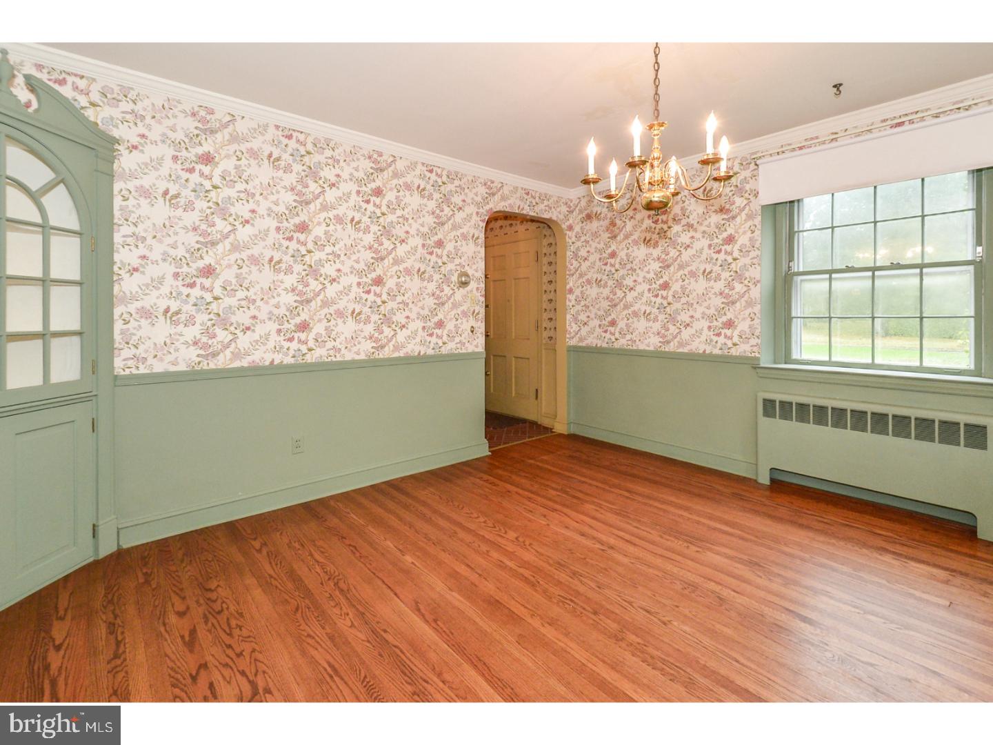 37 Meade Road Ambler, PA 19002 - Photo 8 of 25 Dining Room