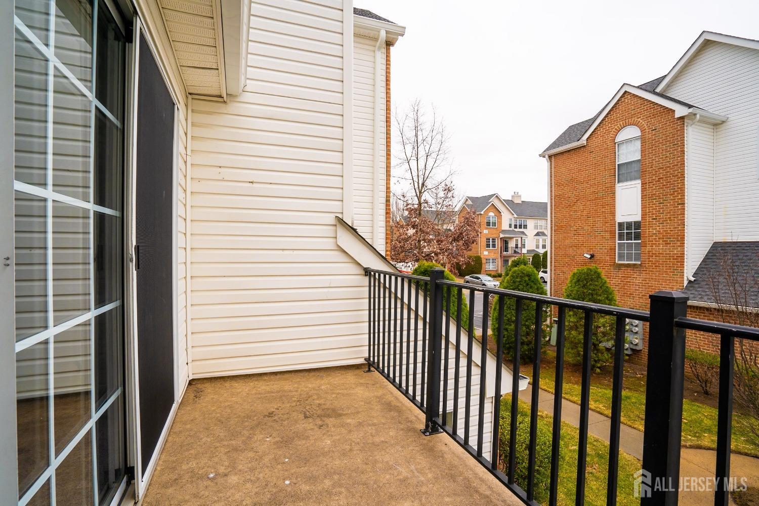 1413 Plymouth Road North Brunswick, NJ 08902 - Photo 27 of 35