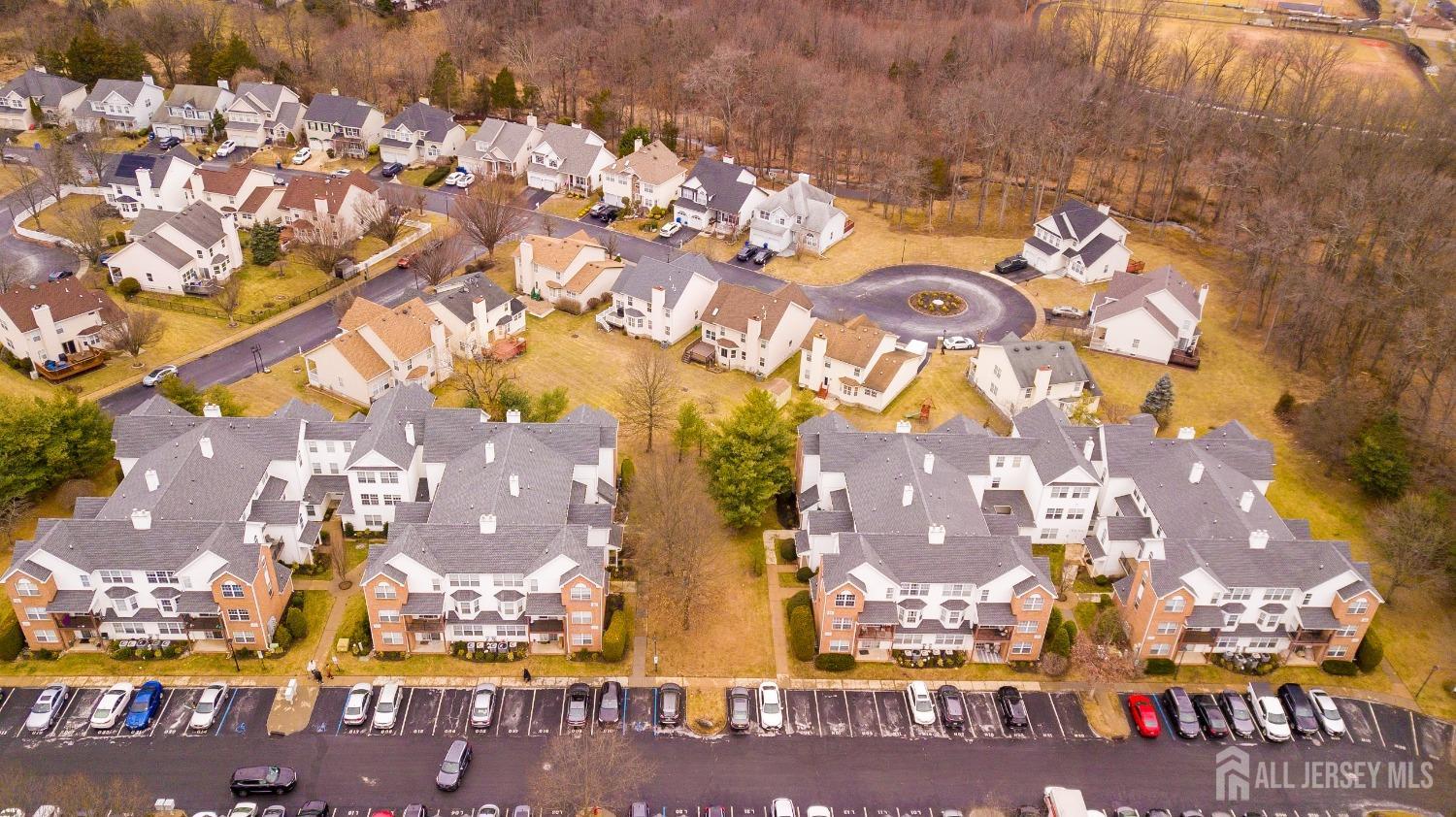 1413 Plymouth Road North Brunswick, NJ 08902 - Photo 31 of 35