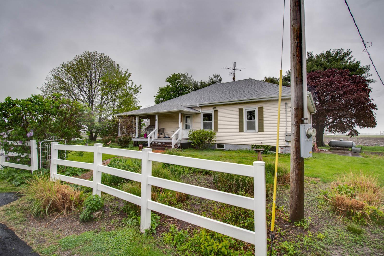 23698 State Rte 4 Carlinville, IL 62626 - Photo 27 of 27