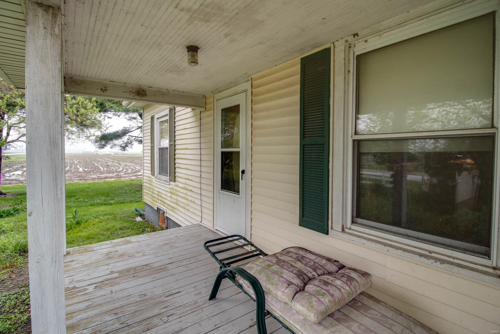 23698 State Rte 4 Carlinville, IL 62626 - Photo 6 of 27