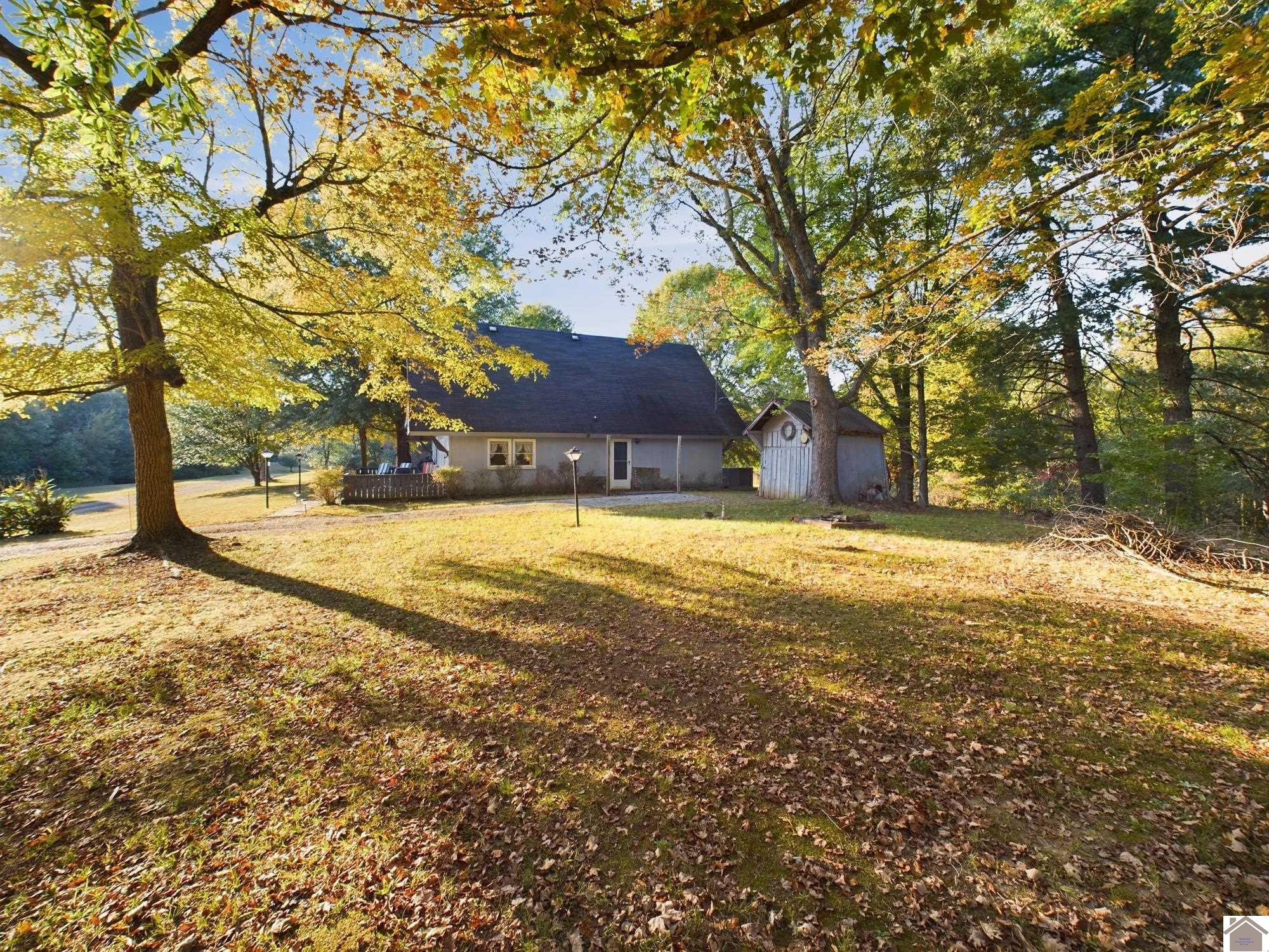 28 Sadler Road Kuttawa, KY 42055 - Photo 5 of 35 Photo 5