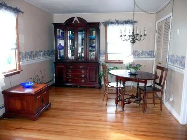 1933 Clement Road Rotterdam, NY 12303 - Photo 5 of 12 Photo 5