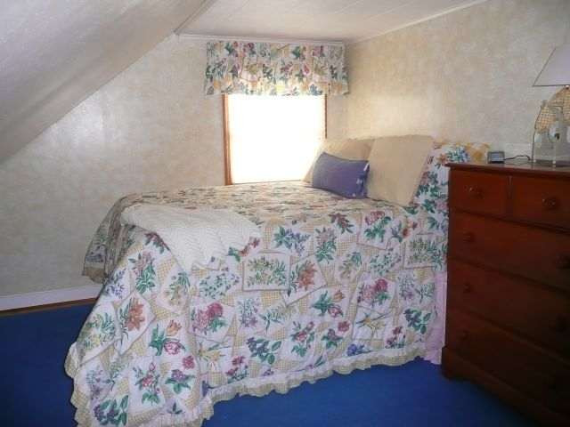 1933 Clement Road Rotterdam, NY 12303 - Photo 9 of 12 Photo 9