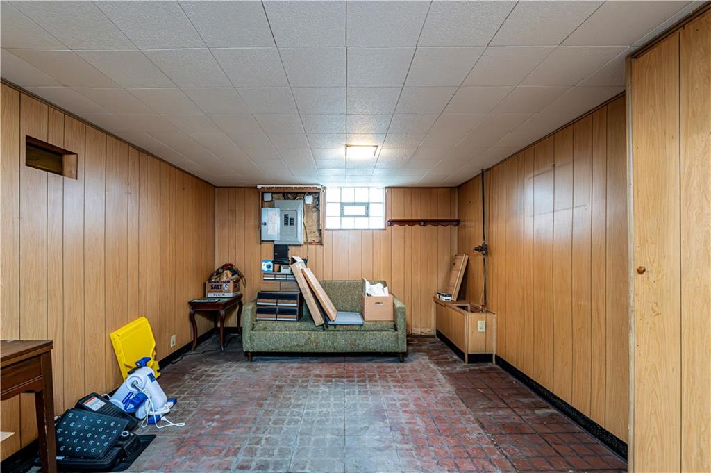 523 Beulah Road Pittsburgh, PA 15235 - Photo 26 of 36 a view of a room with gym equipment