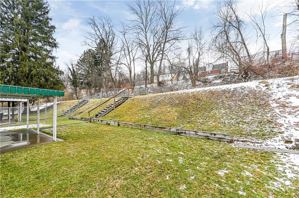 523 Beulah Road Pittsburgh, PA 15235 - Photo 32 of 36 a view of a swimming pool with an outdoor space