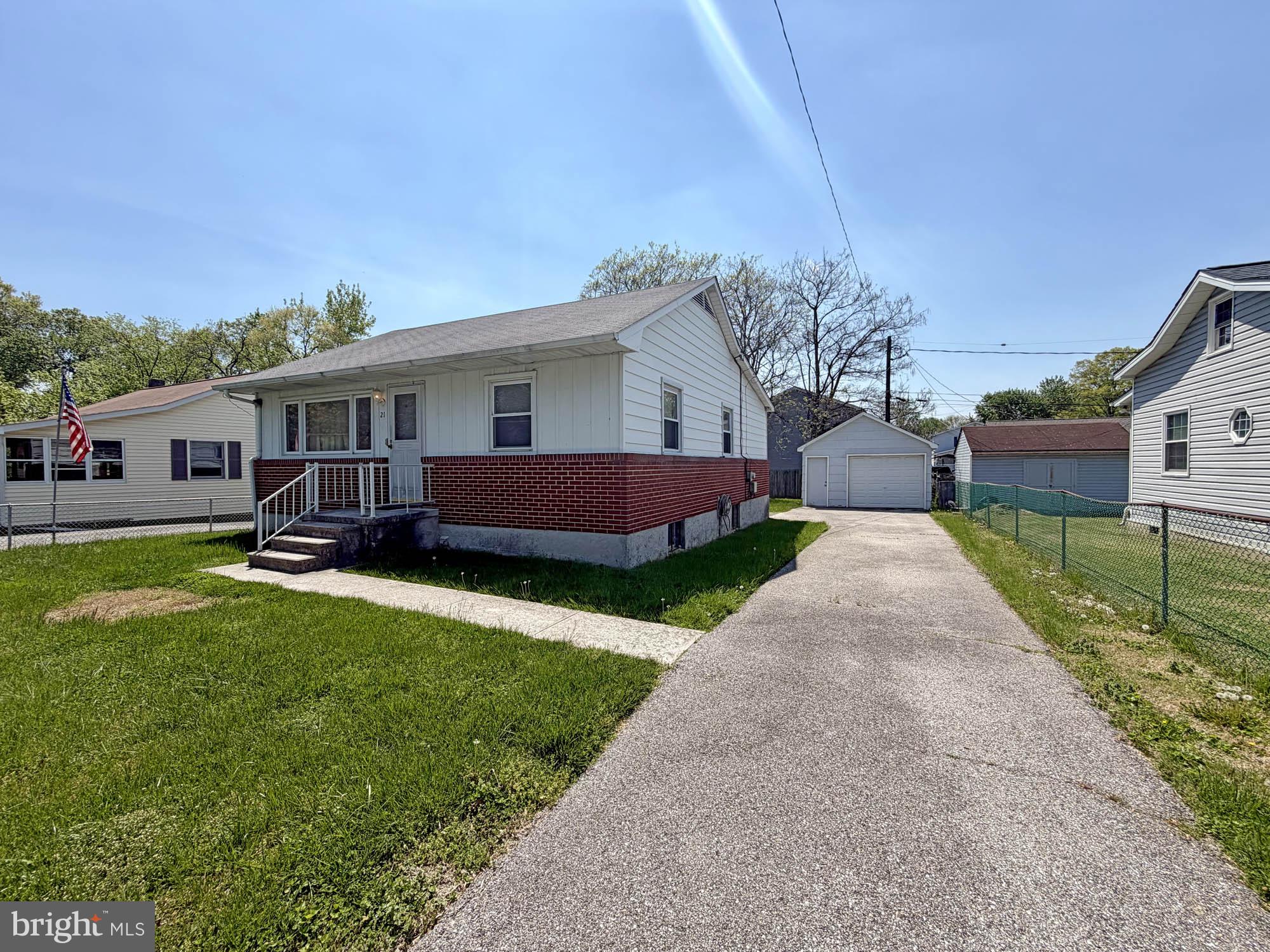 21 Honeycomb Road Baltimore, MD 21220 - Photo 2 of 19
