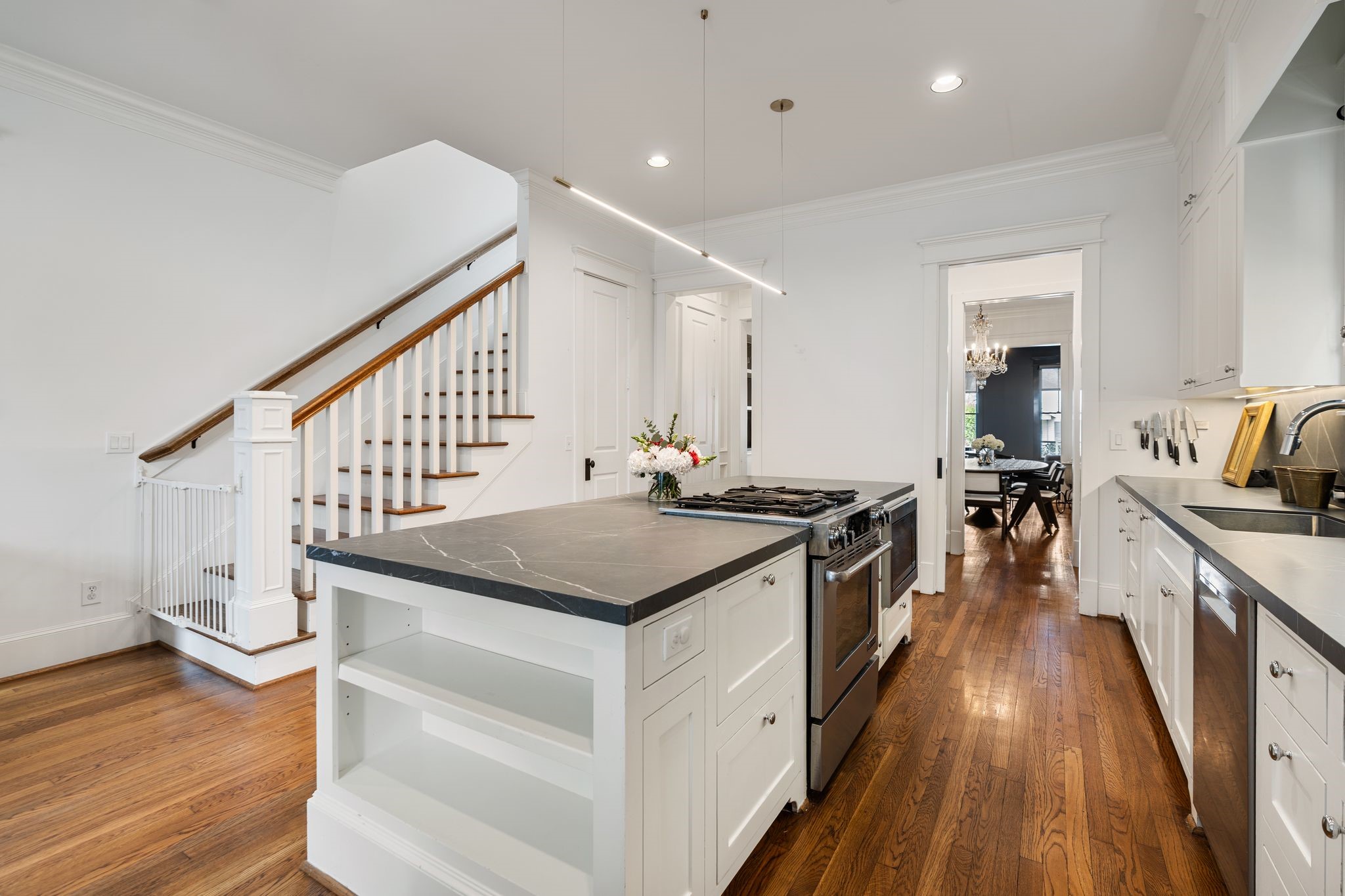 908 East 26th Street Houston, TX 77009 - Photo 10 of 30