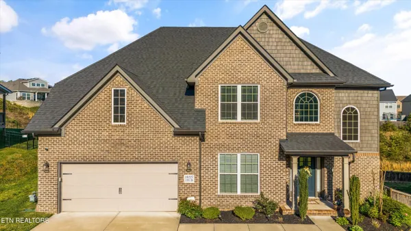 $670,000 | 10227 Jumping Frog Lane, Knoxville, TN 37932