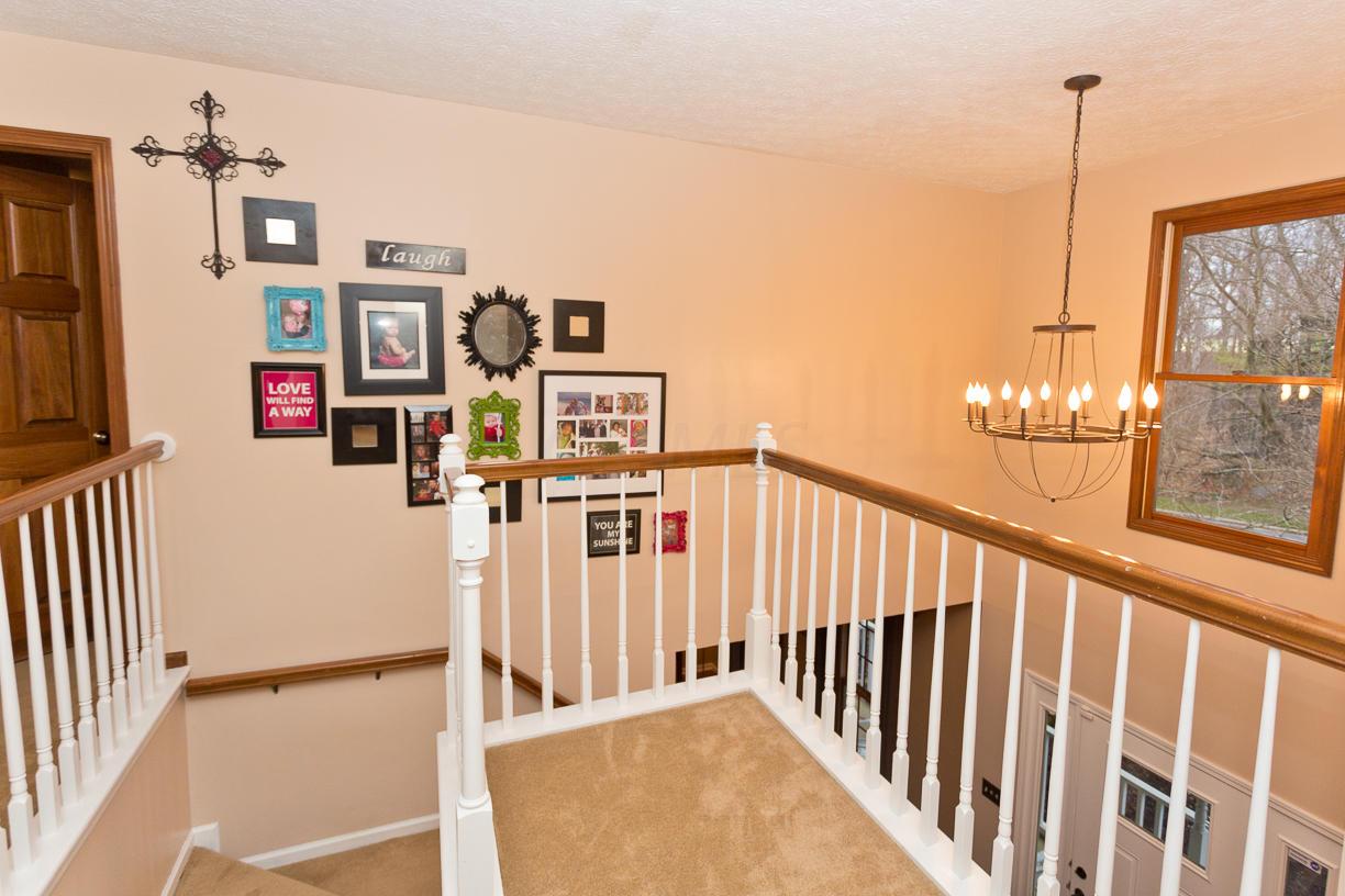 713 Ridenour Road Columbus, OH 43230 - Photo 17 of 30 Gallery Image 17