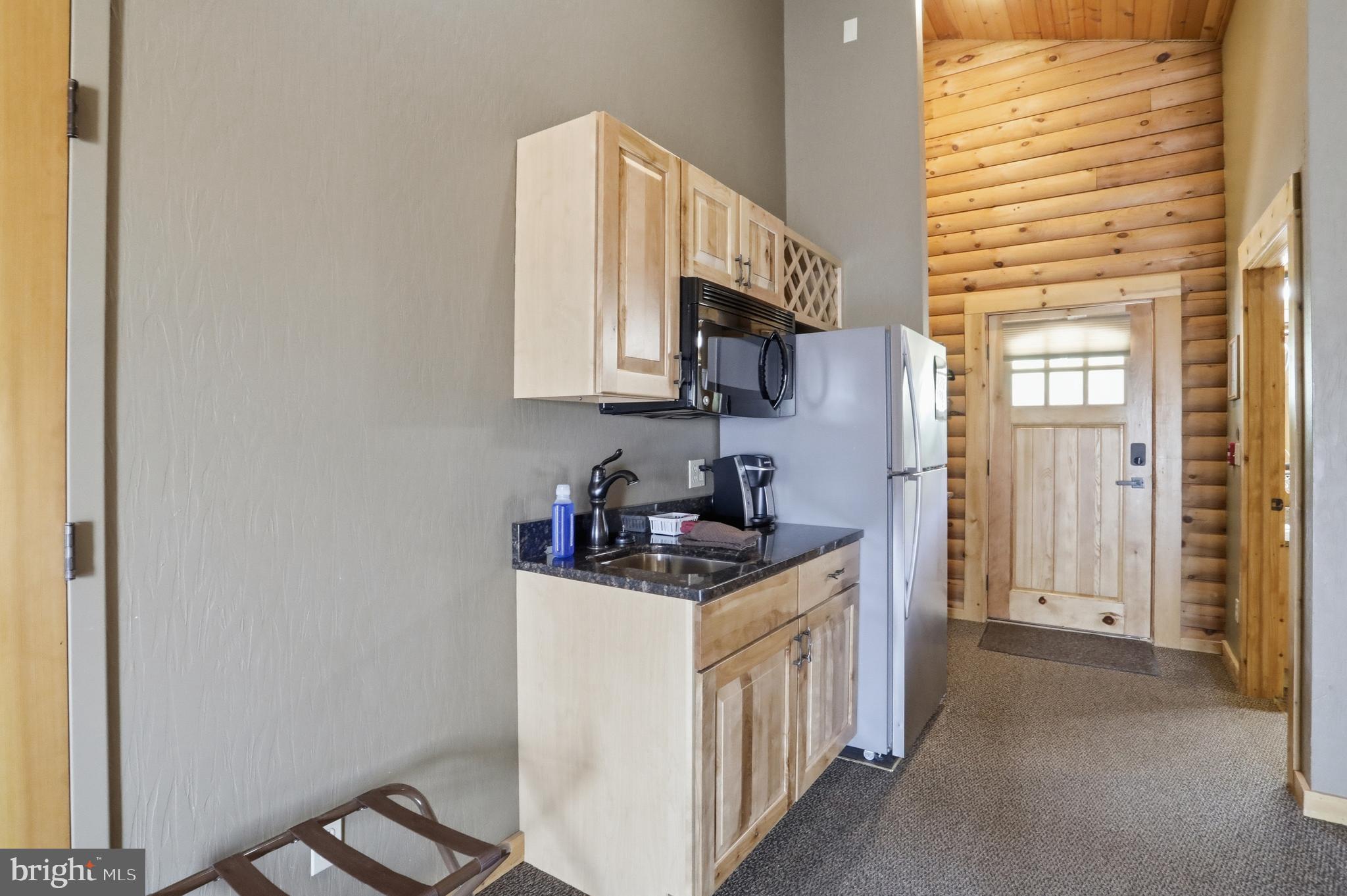 199 Cabin Lodge Road McHenry, MD 21541 - Photo 14 of 19