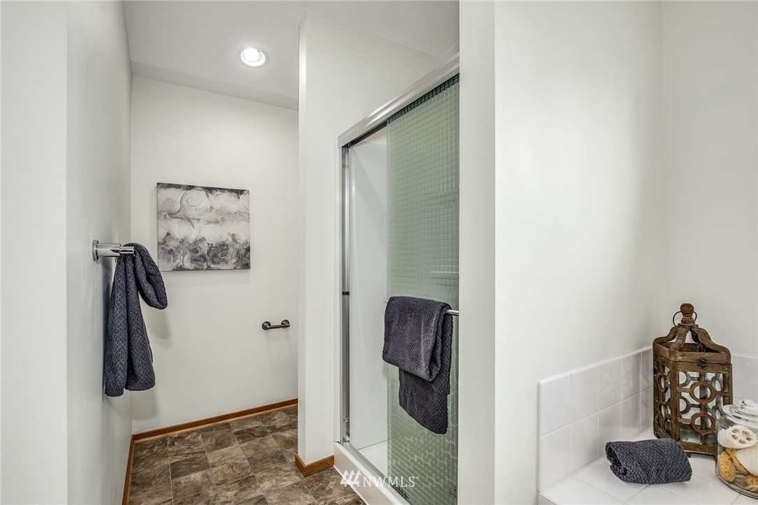 21219 40th Drive Southeast Bothell, WA 98021 - Photo 22 of 33