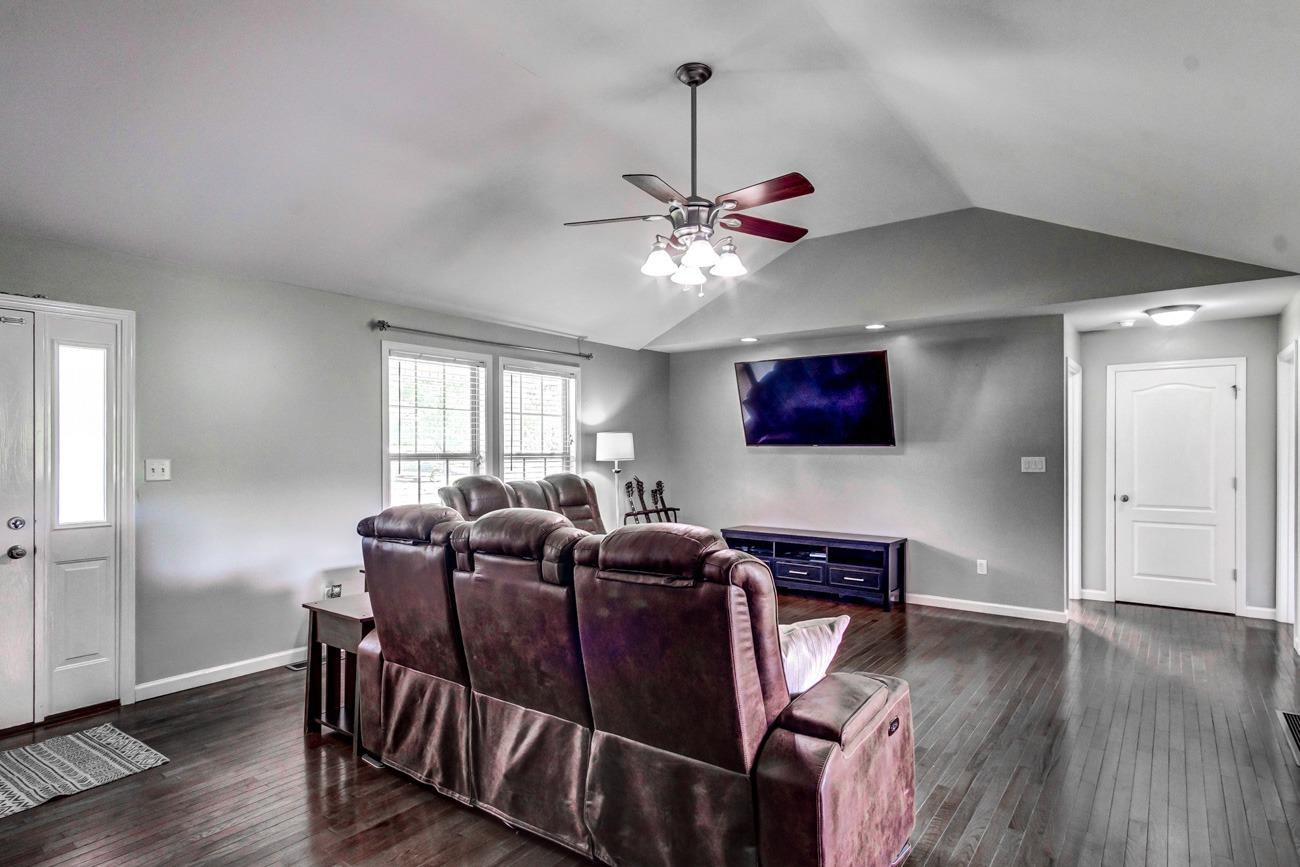 421 Short Line Pike Berea, KY 40403 - Photo 7 of 33 Photo 7