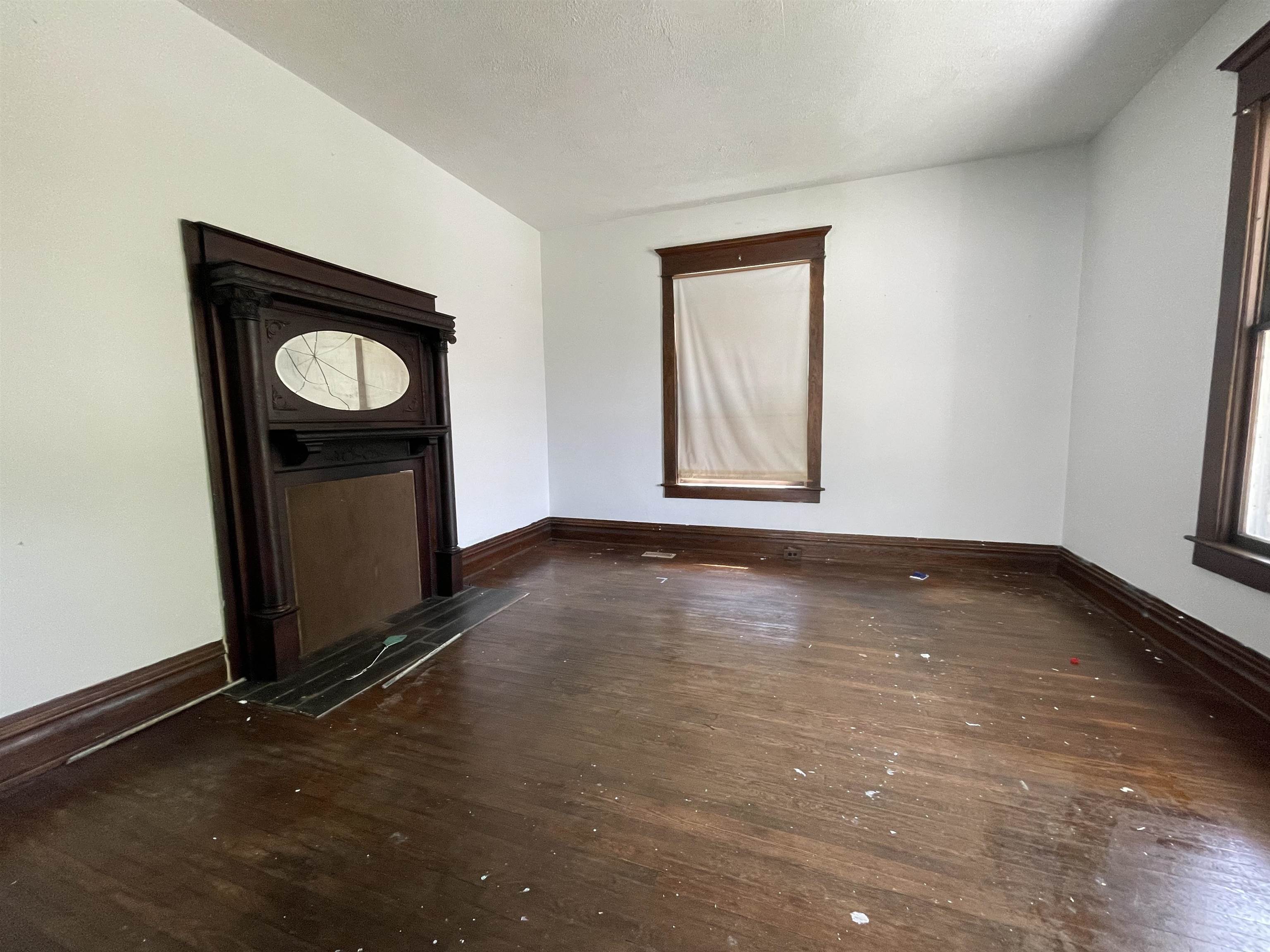 315 Ringo Street Ashland, KY 41101 - Photo 5 of 13