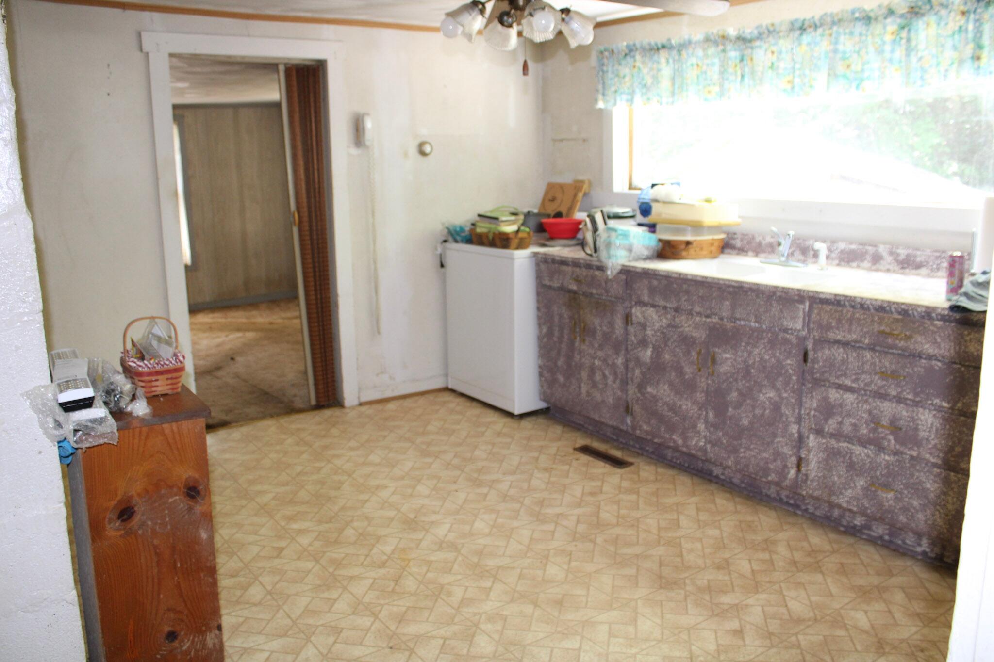 6097 Blue Ridge Turnpike Fincastle, VA 24090 - Photo 6 of 14 1000326539