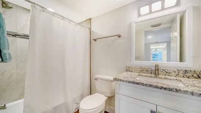 $2,100 | 3017 Willow Green Drive, Unit 18, Sarasota, FL 34235