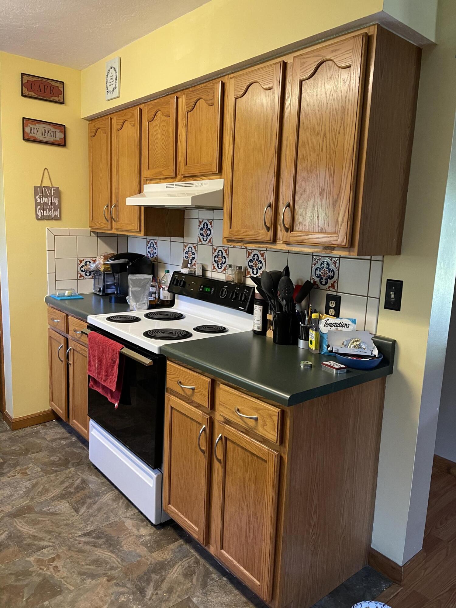 233 Irwin Mill Road Clinton, TN 37716 - Photo 5 of 29 5DF27E51-40A6-4106-9536-732E68749C7F