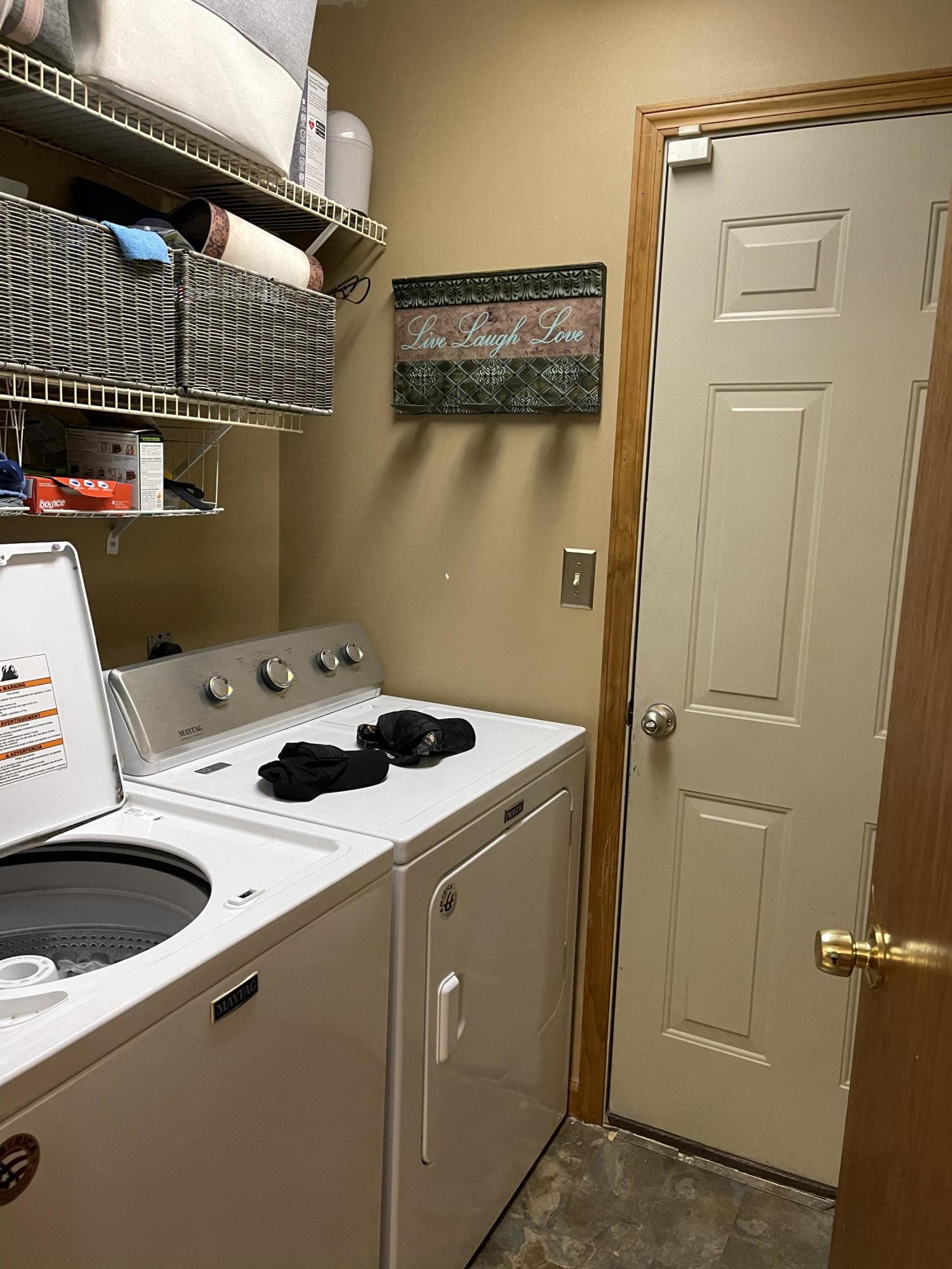 233 Irwin Mill Road Clinton, TN 37716 - Photo 8 of 29 EDE55D08-EDD3-4C53-855E-A3CC84011A7E