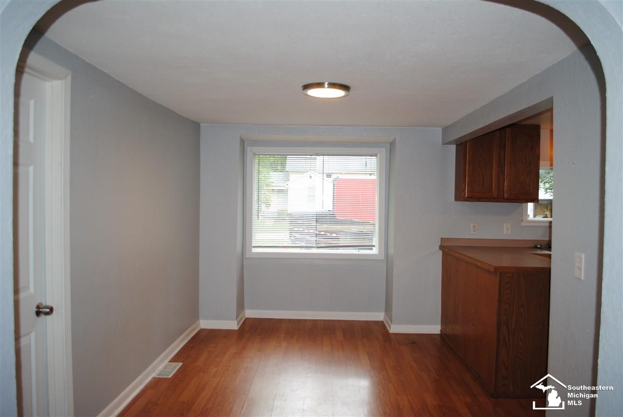 3685 Section Road Lambertville, MI 48144 - Photo 7 of 21