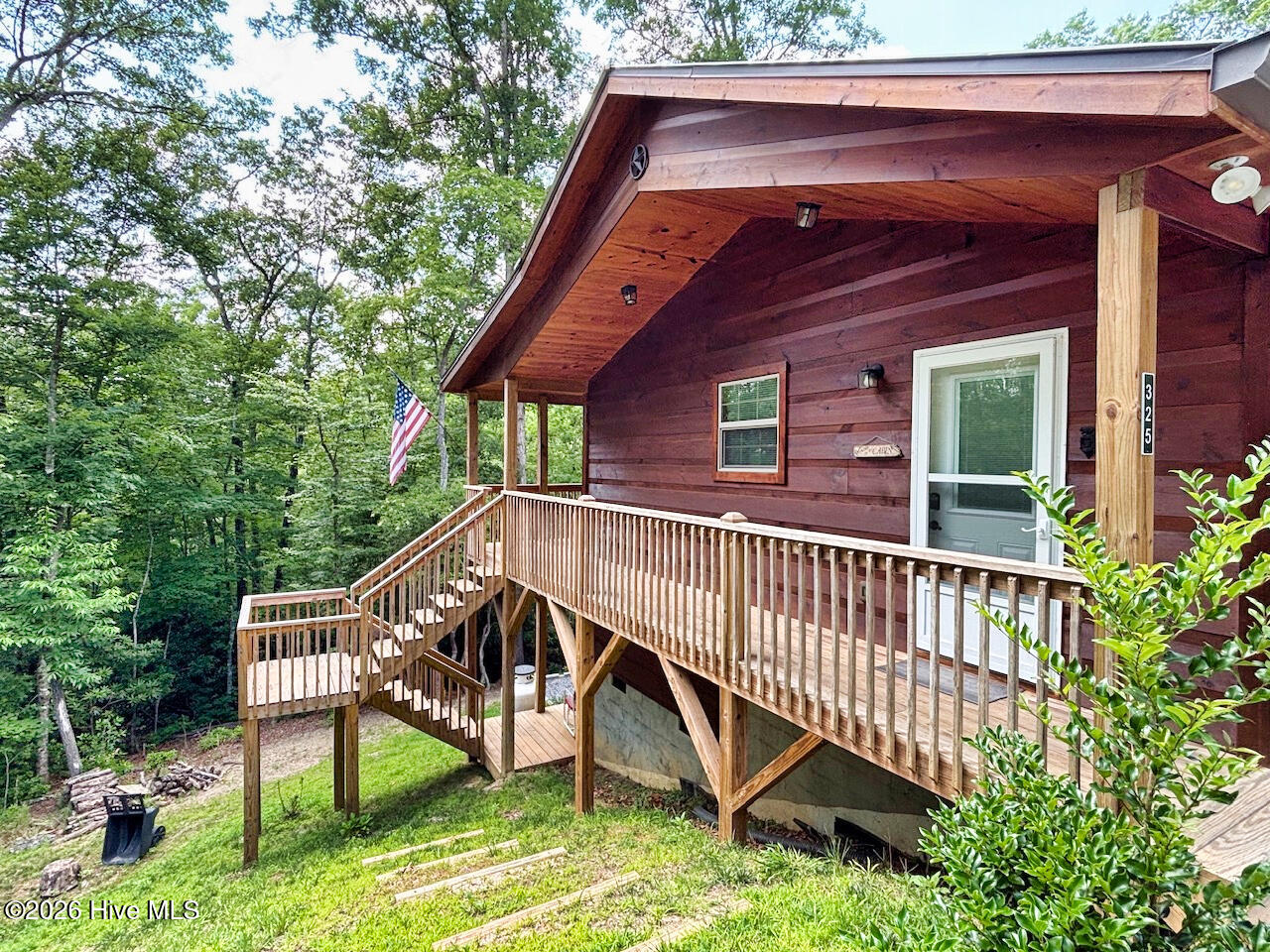 325 Dawsons Lane Murphy, NC 28906 - Photo 3 of 33