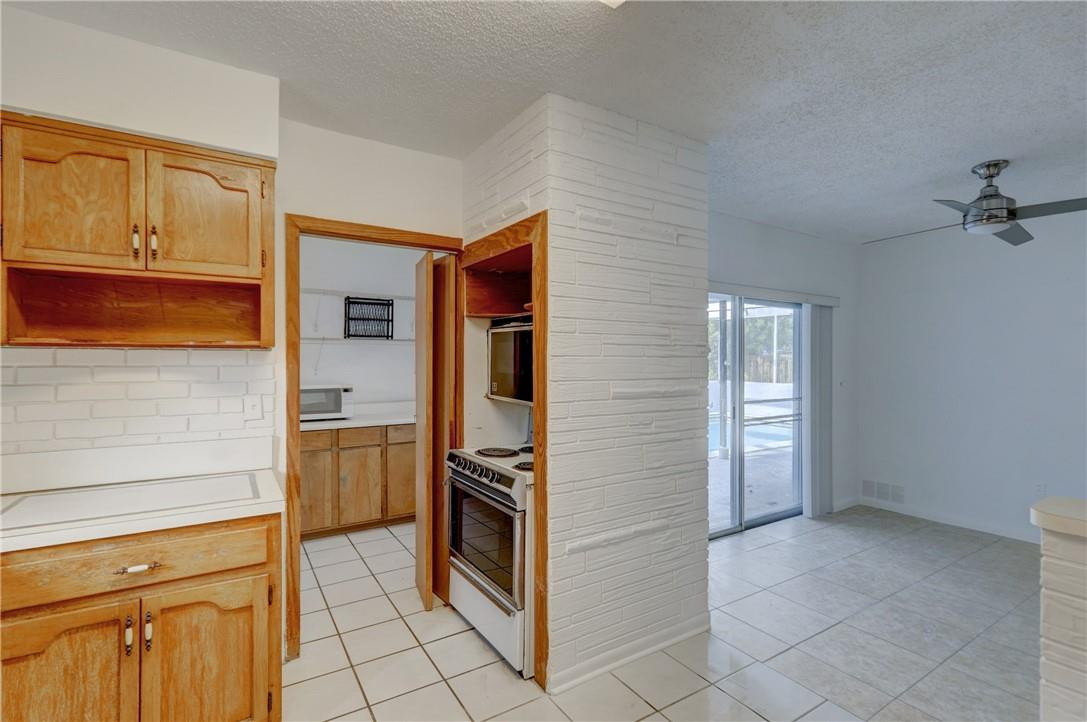 7421 Raleigh Street Hollywood, FL 33024 - Photo 14 of 41 Photo 14