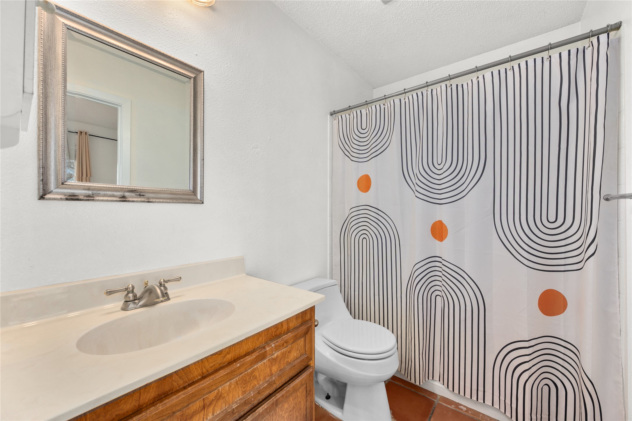 1501 Barton Springs Road, Unit 118 Austin, TX 78704 - Photo 16 of 23 View of second vanity