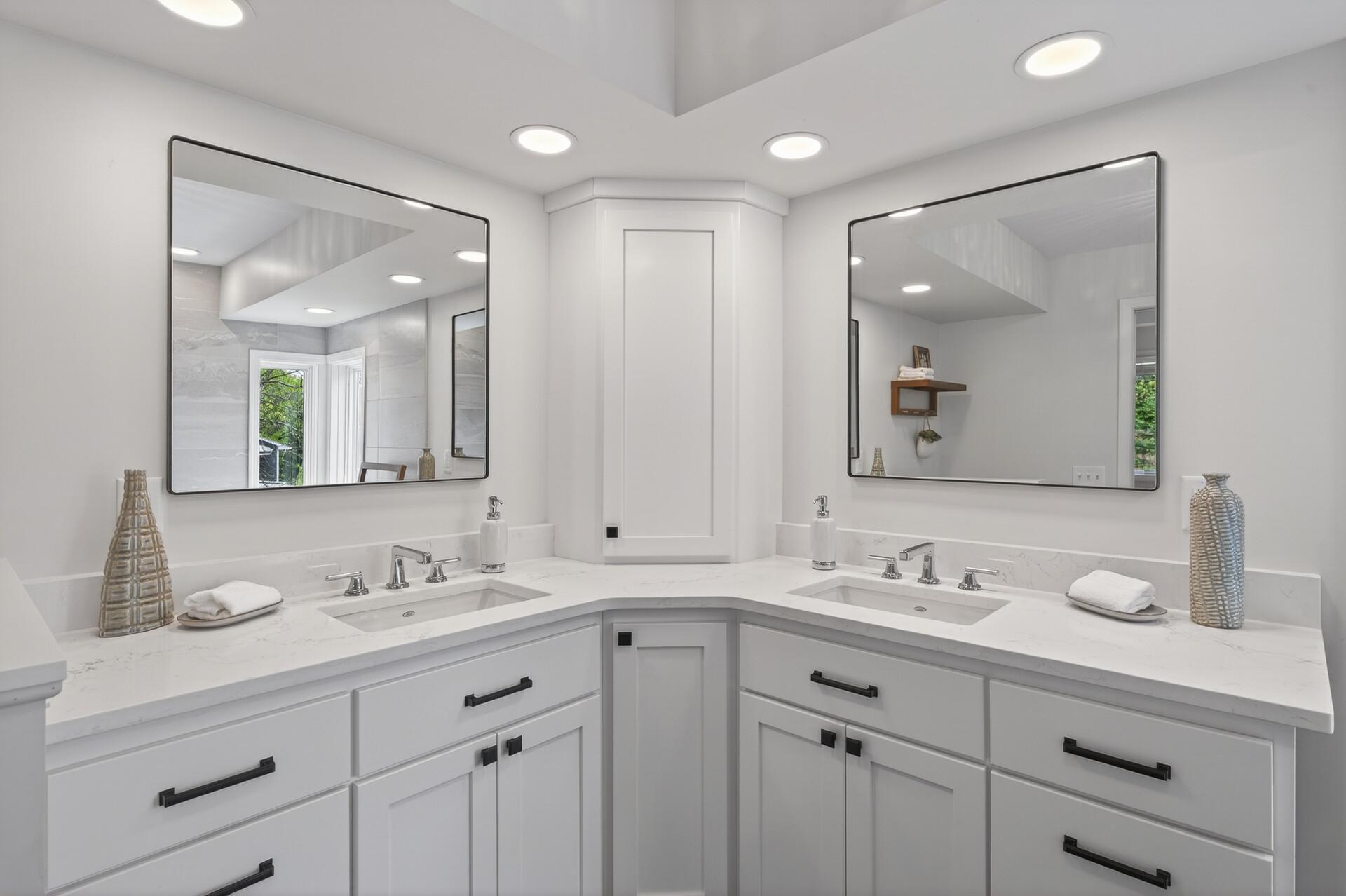 18339 Ridgewood Road Minnetonka, MN 55345 - Photo 36 of 72 Gallery Image 36