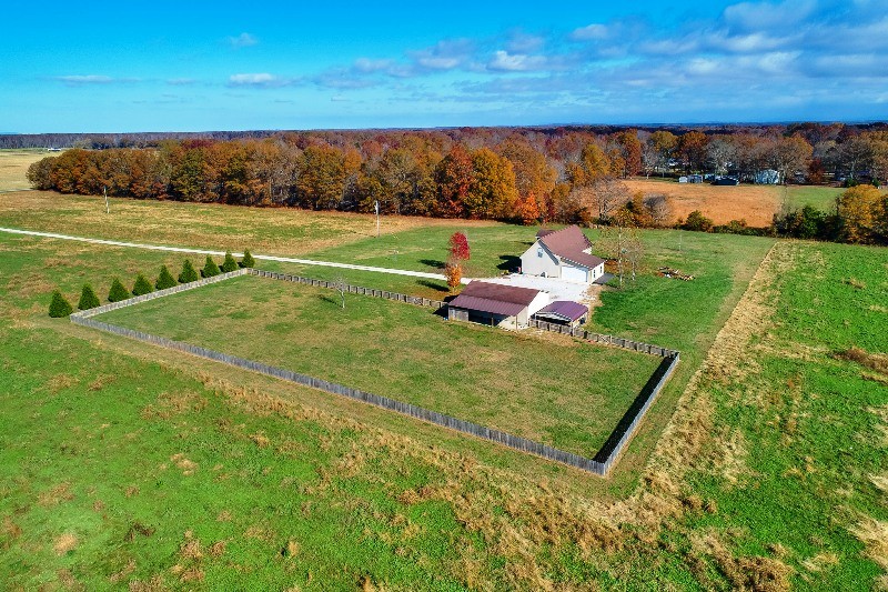 987 Boynton Valley Road Manchester, TN 37355 - Photo 37 of 38 a view of a tennis court
