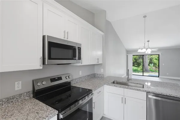 $239,999 | 2422 King Oak Court, St. Cloud, FL 34769