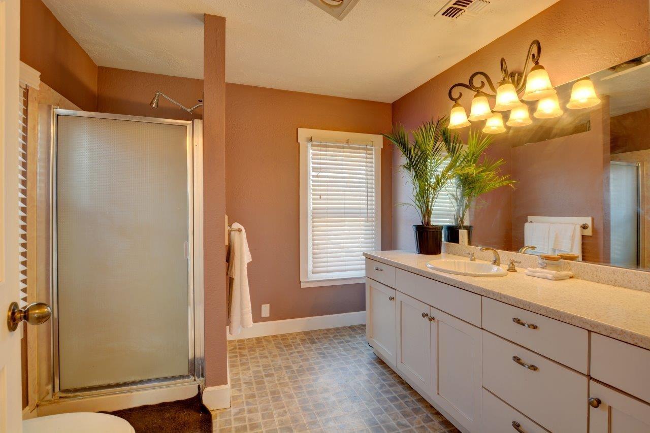 11955 Perry Road White City, OR 97503 - Photo 12 of 32 Additional Photo