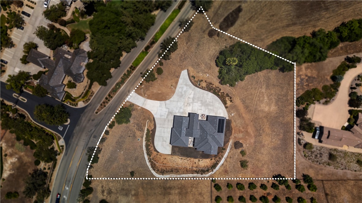 2027 Vía Monserate Fallbrook, CA 92028 - Photo 65 of 66