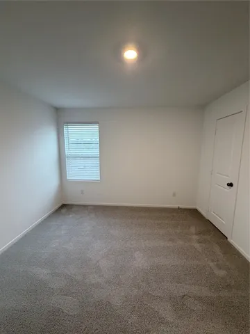 $1,950 | 18712 Loom Drive, Conroe, TX 77306