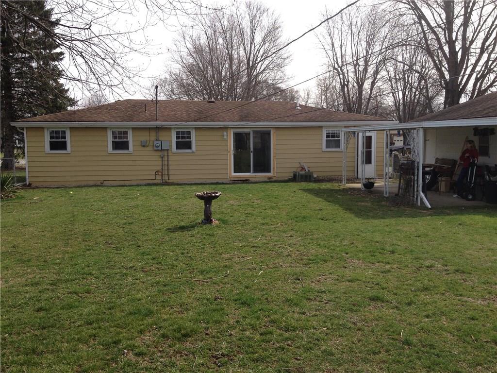 82 Maple Street Rosedale, IN 47874 - Photo 3 of 19