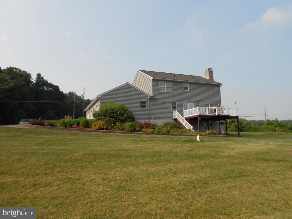 285 Dead End Road Lititz, PA 17543 - Photo 11 of 38