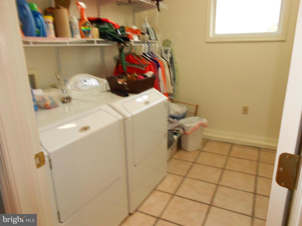 285 Dead End Road Lititz, PA 17543 - Photo 26 of 38