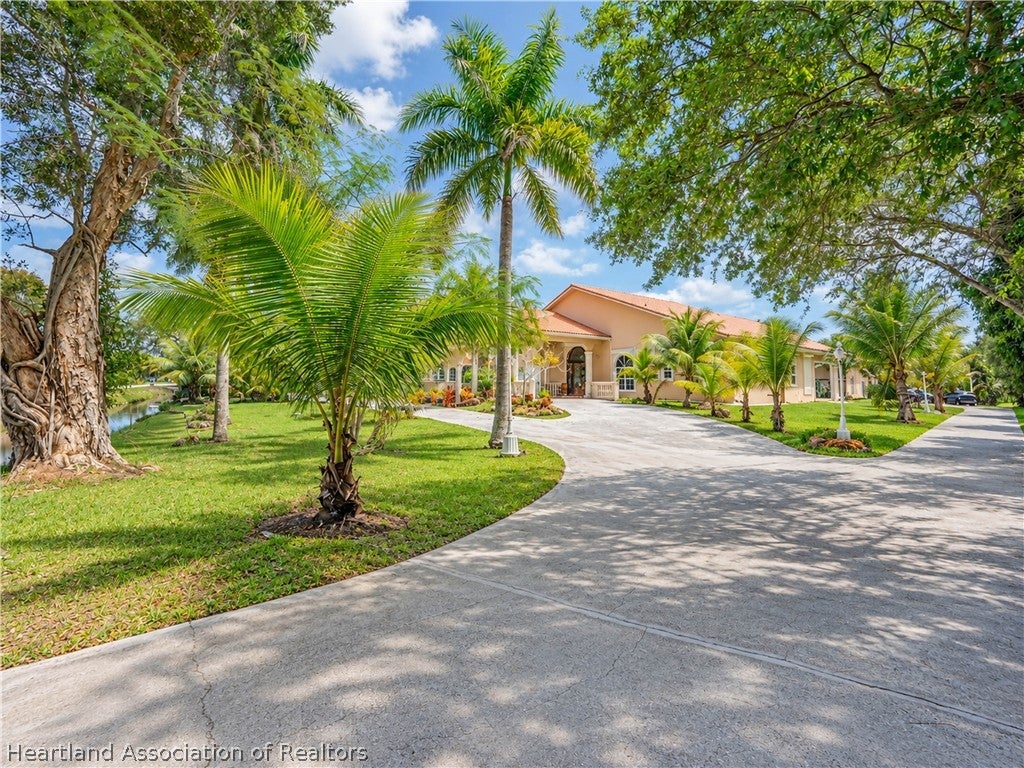 14630 Luray Road Southwest Ranches, FL 33330 - Photo 35 of 44 Gallery Image 35