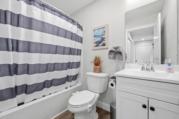 $549,000 | 12 Natalee Drive, Unit 16, Gorham, ME 04038