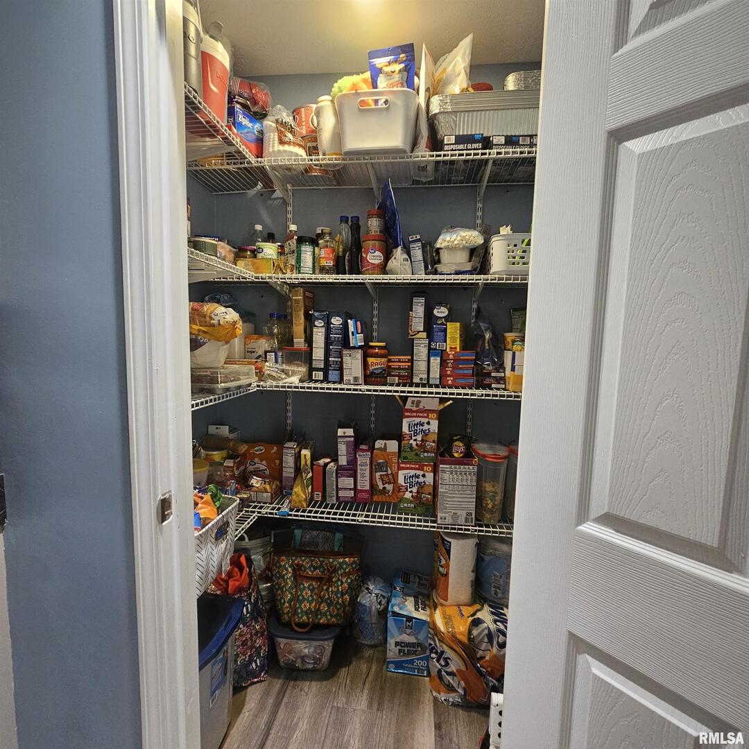 1011 Blueberry Hill Avenue Mount Vernon, IL 62864 - Photo 14 of 45