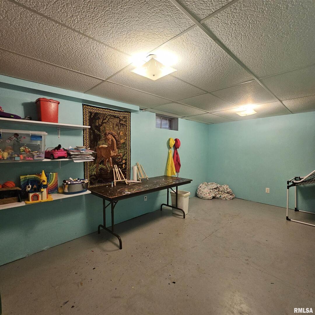 1011 Blueberry Hill Avenue Mount Vernon, IL 62864 - Photo 29 of 45