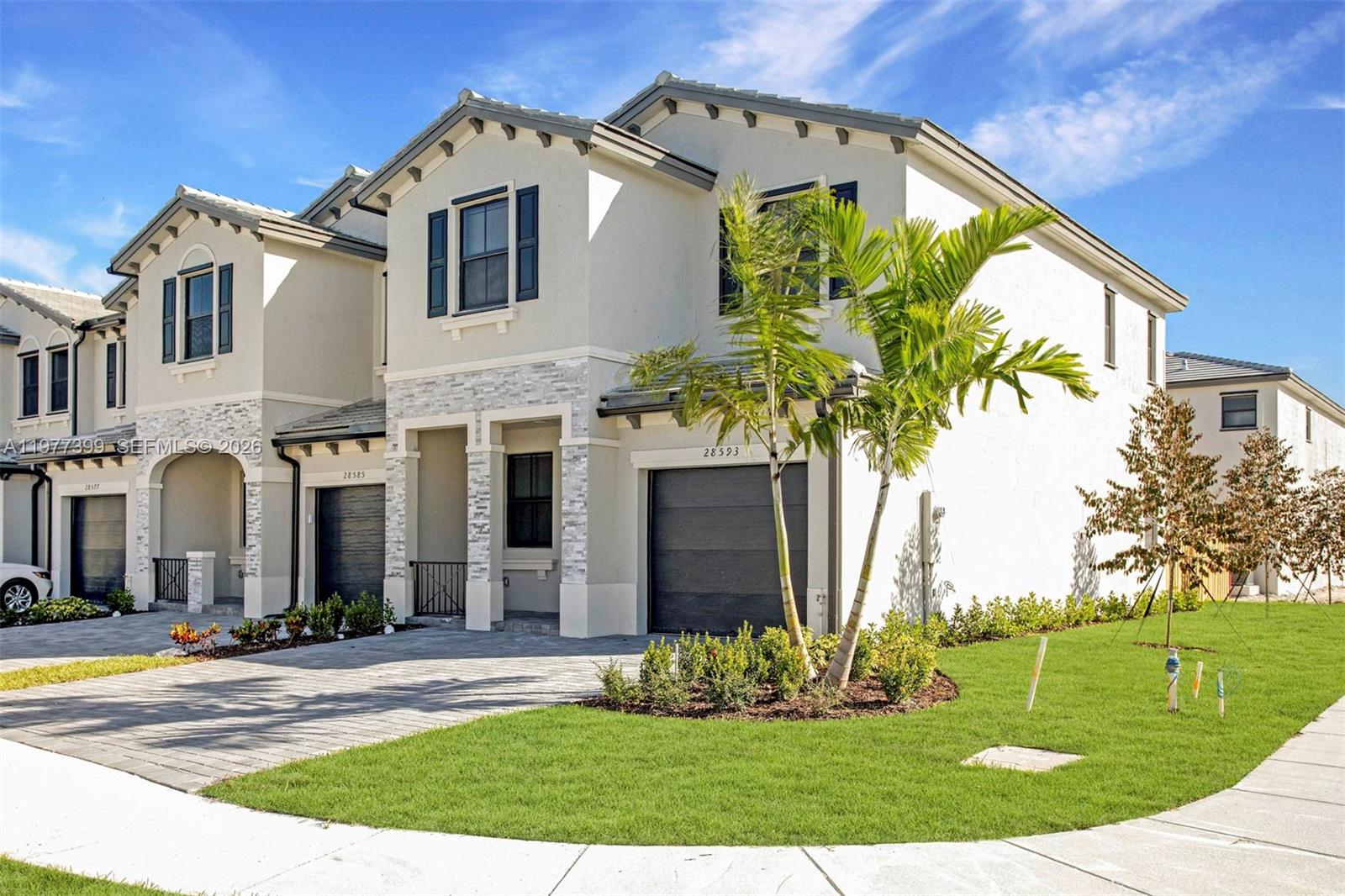 28593 Southwest 134th Court, Unit 28593 Homestead, FL 33033 - Photo 2 of 23