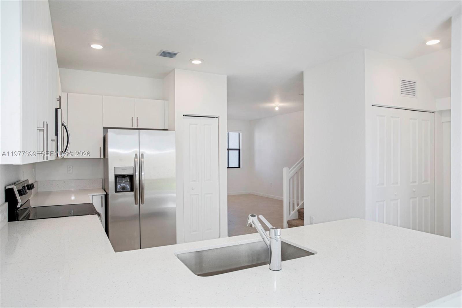 28593 Southwest 134th Court, Unit 28593 Homestead, FL 33033 - Photo 7 of 23