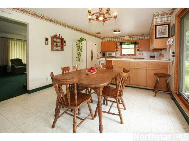 380 County Rd B East Maplewood, MN 55117 - Photo 8 of 18 Gallery Image 8