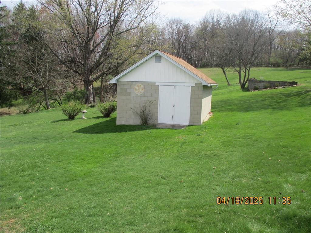 1225 Armbrust Brinkerton Road Greensburg, PA 15601 - Photo 5 of 23