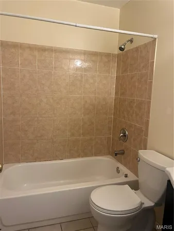 $170,000 | 8456 Braddock Drive, University City, MO 63132