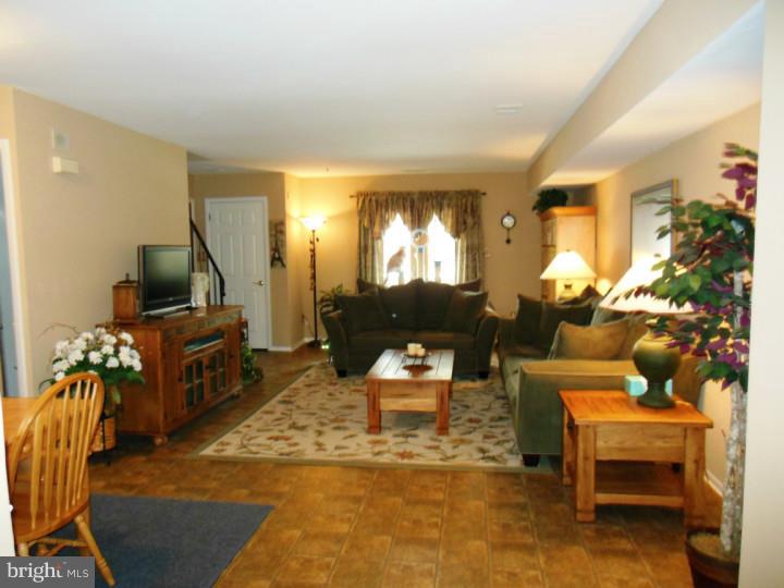 30 Markel Road Malvern, PA 19355 - Photo 8 of 25 Gallery Image 8