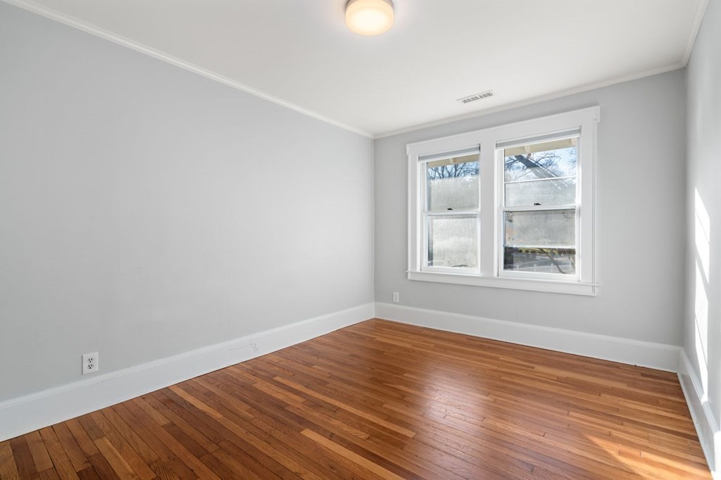 141-143 Eastbourne Road Newton, MA 02459 - Photo 19 of 24 Gallery Image 19