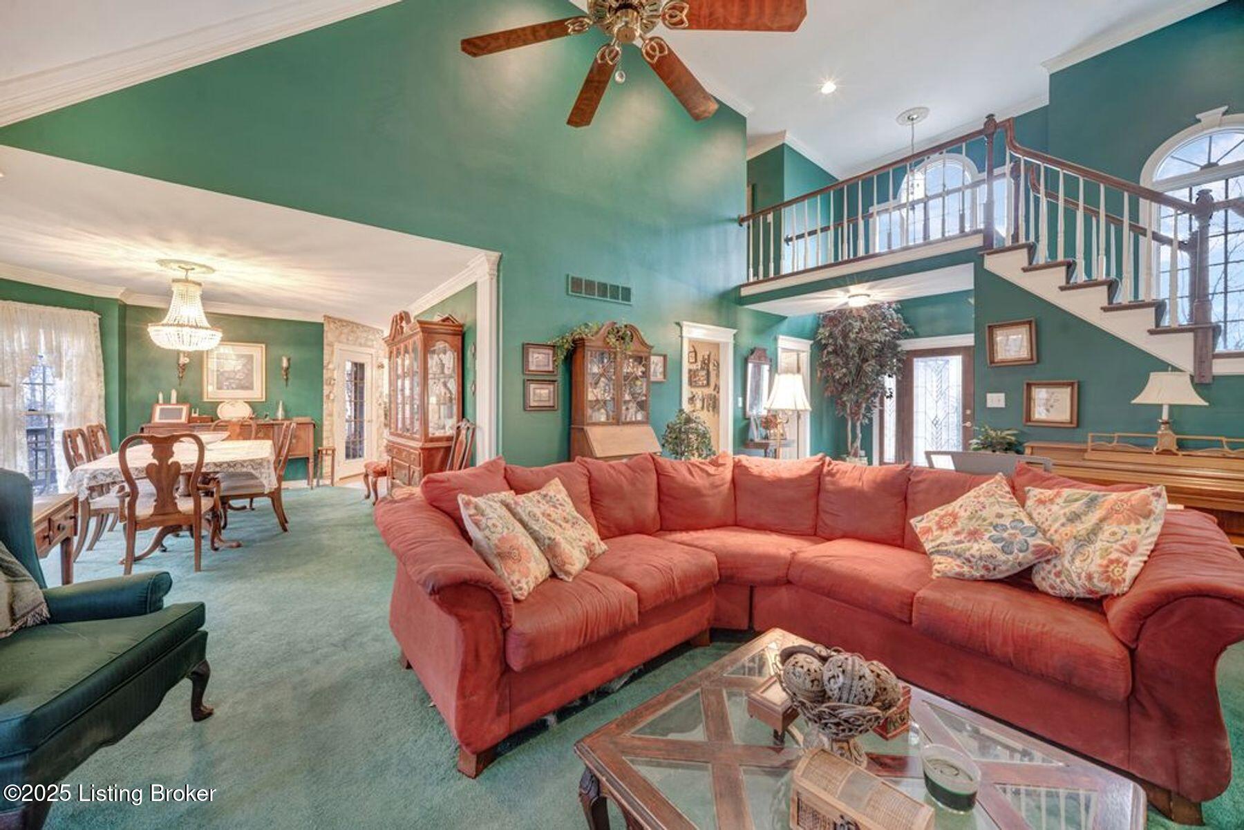 2021 Hillcircle Road Louisville, KY 40214 - Photo 8 of 46 photo_online_034